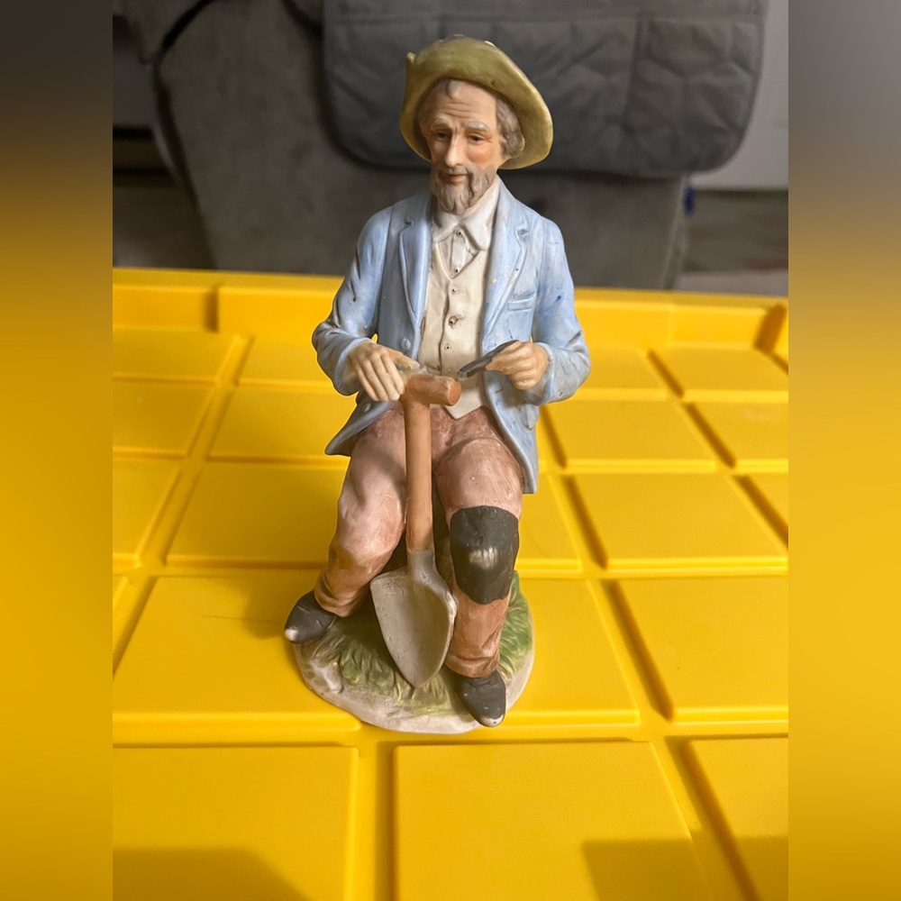 Homco Home Interiors Old Man and Woman Farmers Couple